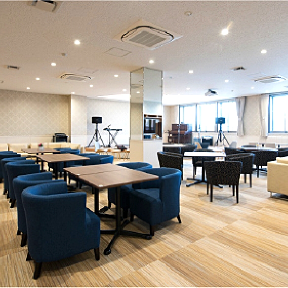 ラウンジ